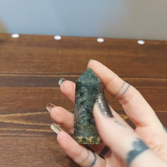 2/$10 Prehnite Tower - Scratch & Dent - Short Tower - Picture 9 of 13